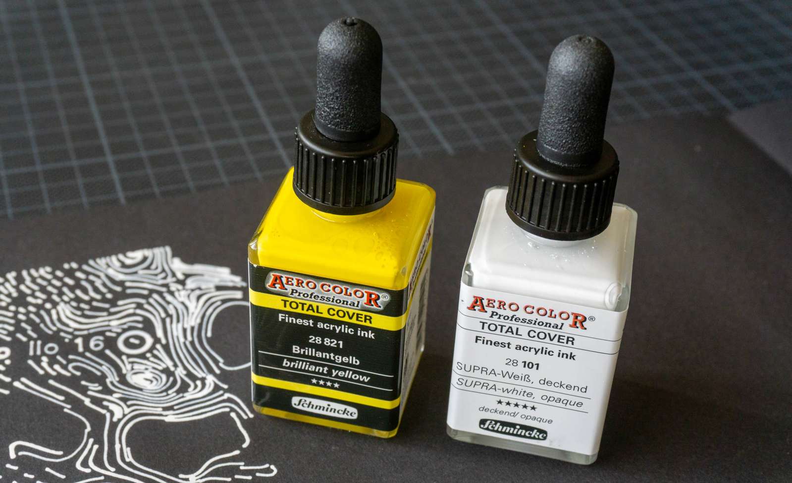 Schmincke Total Cover acrylic inks